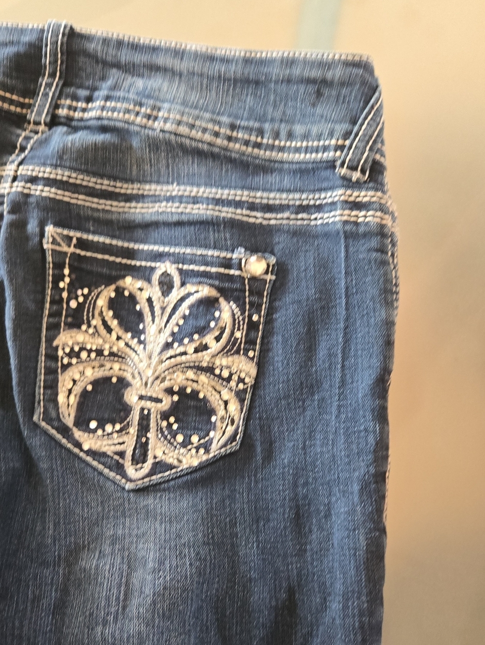 Wallflower Blue Denim Capris with Embellished Back Pocket